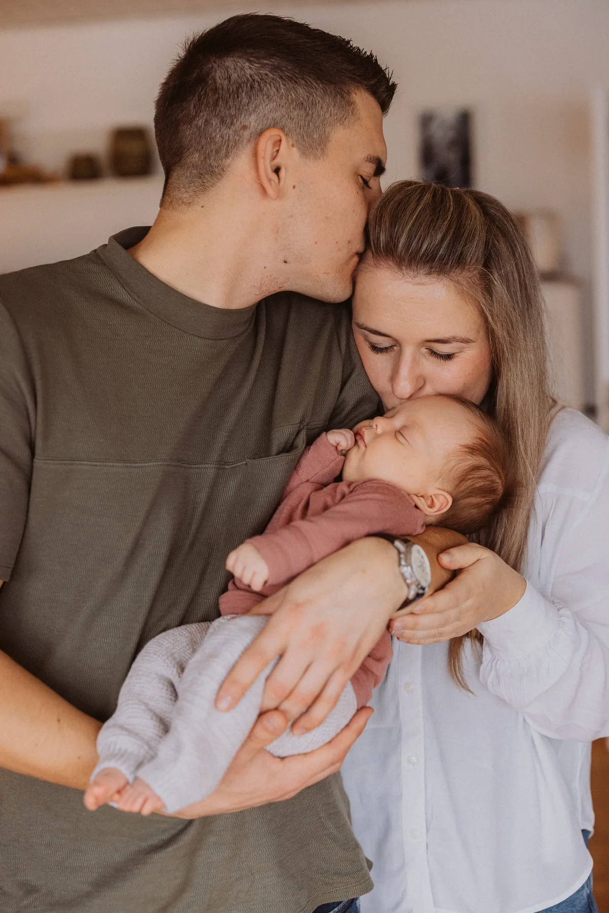 Liebevolles Detail bei einem Neugeborenen-Shooting